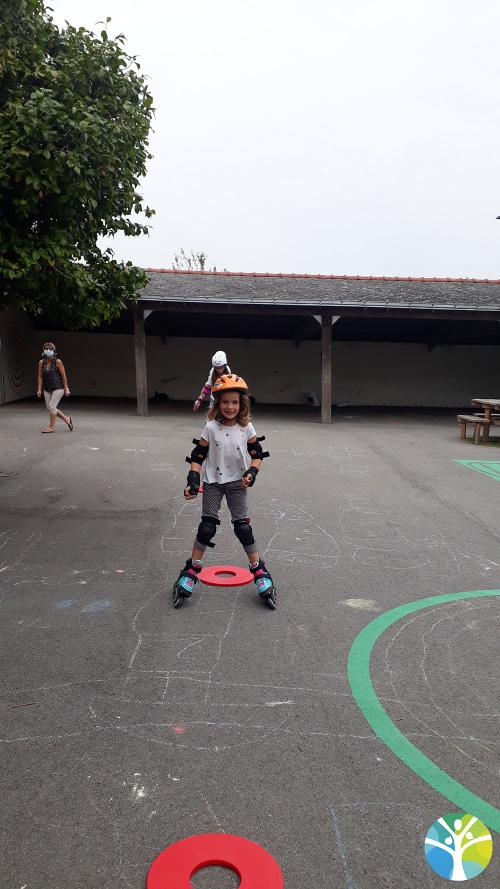 Activité rollers avec les CM